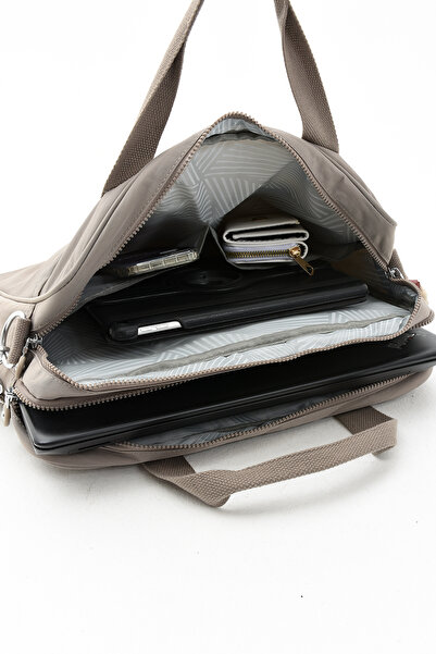 YOGII Модел Shira Унисекс Водоустойчива чанта за лаптоп и куфарче - Crossbody, VIP отделение