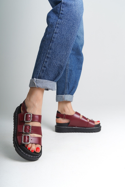 Capone Outfitters Women's sandals