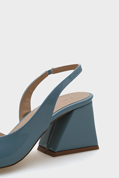 Capone Outfitters Pantofi de damă din piele lăcuită cu toc mediu Robby cu spate deschis