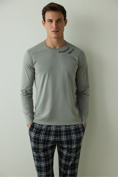 Penti Whatsup férfi szlogen nyomtatott hosszú ujjú pizsama szett