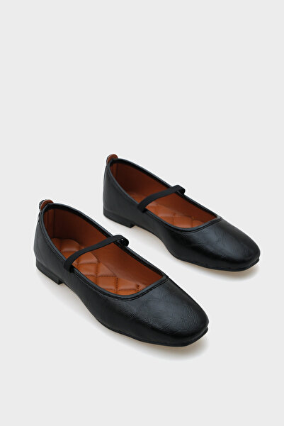 Capone Outfitters Schwarze Ballerinas aus Lackleder für Damen mit Riemchen