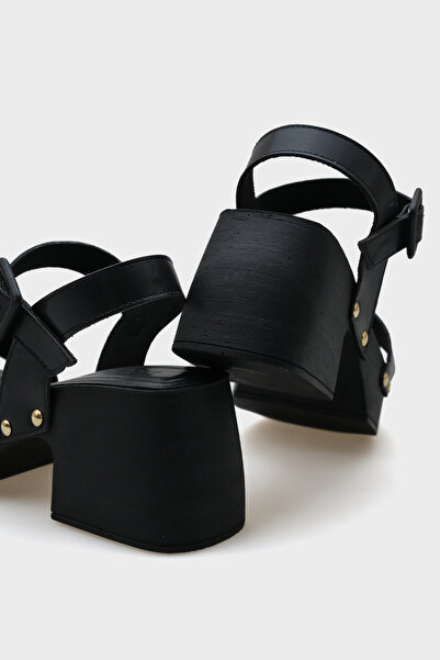 Capone Outfitters Dámské sandály na platformě na podpatku s tupou špičkou