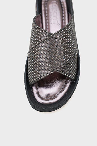 Capone Outfitters Maren Cross Stone Banded Stone Detailed Wedge Heel Women's Slippers