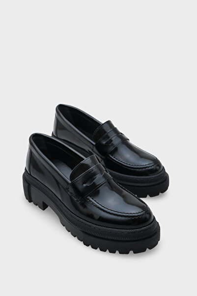 Capone Outfitters Fania Овальний ніс Трак Підошва Руган Жіночі лофери