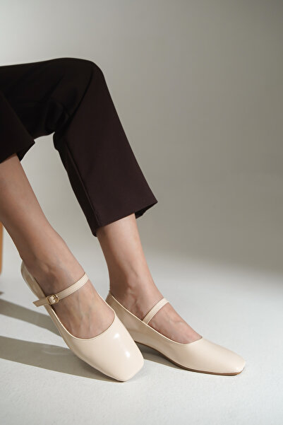 Capone Outfitters Blunt Toe Banded Marj Jane Beige Women's Ballerinas