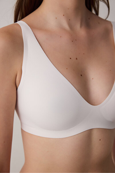 Penti Bezešvá podprsenka Ecru Fit bez kostic s odnímatelnými vycpávkami