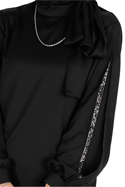 Alvina PANTALONI DUBIȚI DE SATIN CU DETALIURI DE FĂRĂLĂ DE PĂRĂ. Echipa 30276