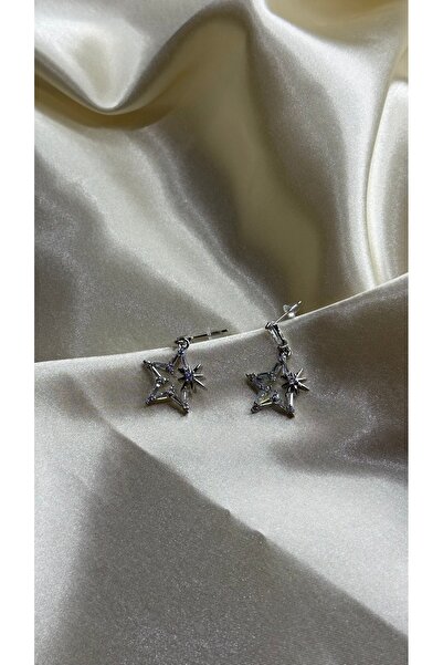 BUSİELLE JEWELRY Yıldız Sallantılı Çelik Küpe