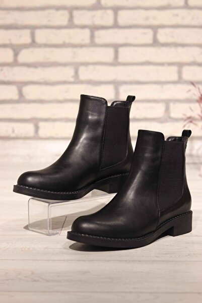 DERİ KABUSU حذاء نسائي بتفاصيل مطاطية على الجانب 230