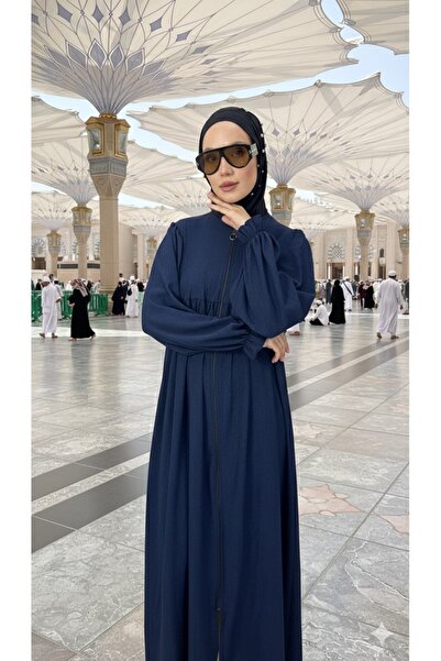 Vivezza Мерве Модель Умре Ферачесі