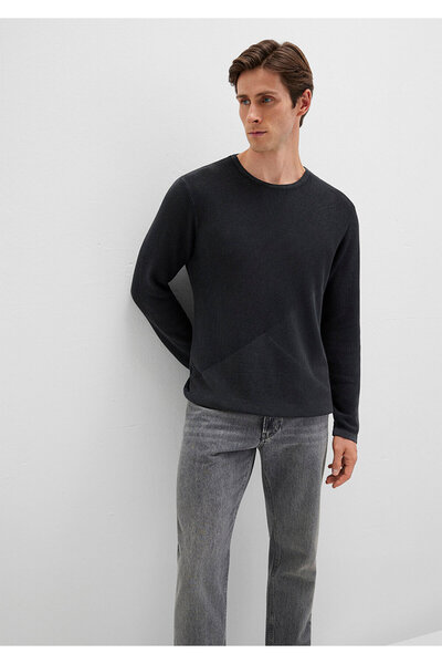 Mavi Bisiklet Yaka Siyah Kazak Slim Fit / Dar Kesim 070702-900