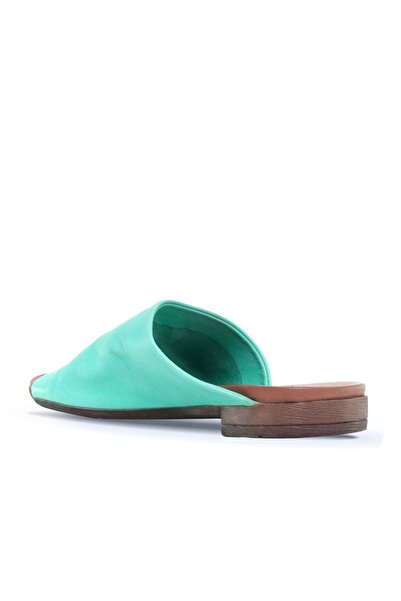 BUENO Γυναικείες φλατ παντόφλες από δέρμα τιρκουάζ - 01wn0204