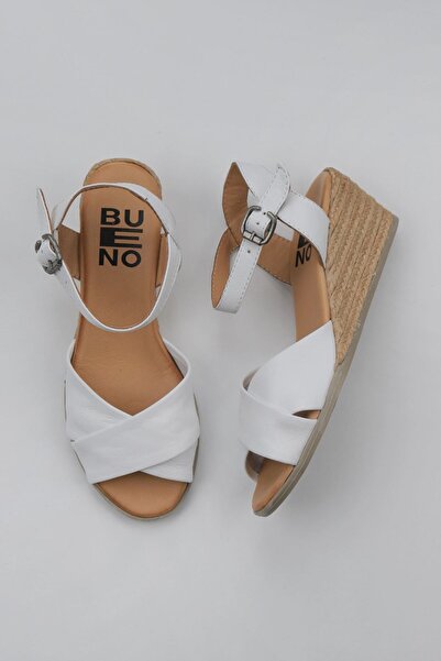 Bueno Shoes Beyaz Deri Kadın Dolgu Topuklu Espadril Sandalet 01ws11100