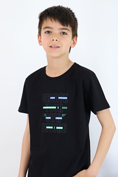 Breeze Хлопчача футболка з принтом, деталізованим низом та рукавами, 8-14 рок...