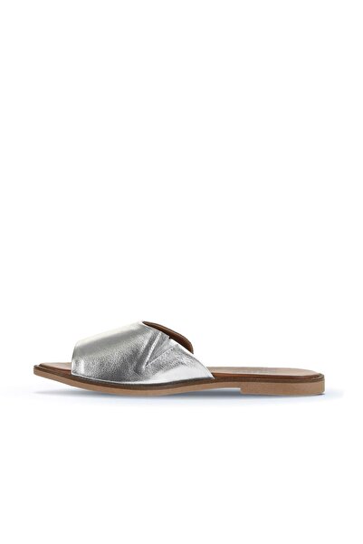 Bueno Shoes Silver Leather Women's Flat Slippers 01Wa5701