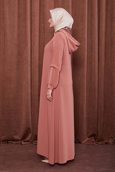 Levidor Tile Hooded Rope Detail Ferace