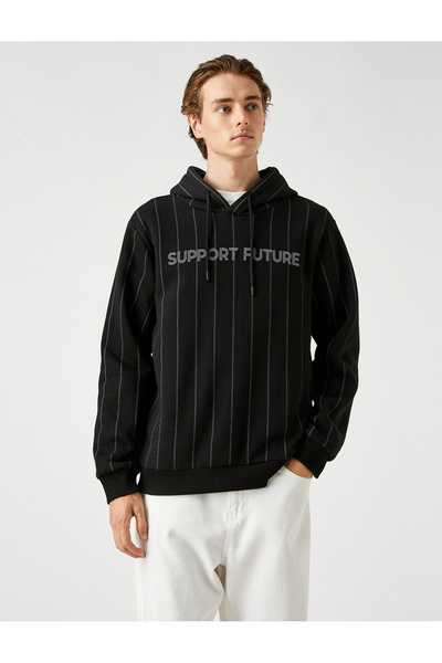 Koton Φούτερ με εμπριμέ ριγέ με κουκούλα