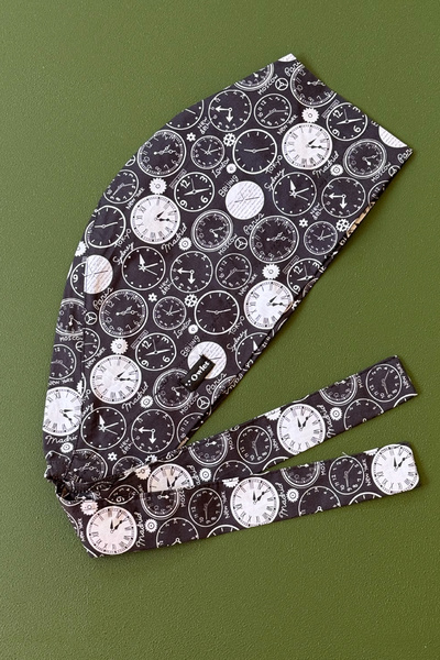 Owlet Medikal Dünya Saatleri Desenli Füme Cerrahi Tesettür Bone