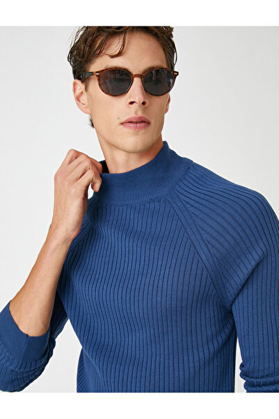 Koton Basic-Strickpullover mit halbem Rollkragen