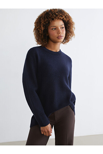 LC Waikiki طاقم الرقبة سترة تريكو المرأة كبيرة الحجم