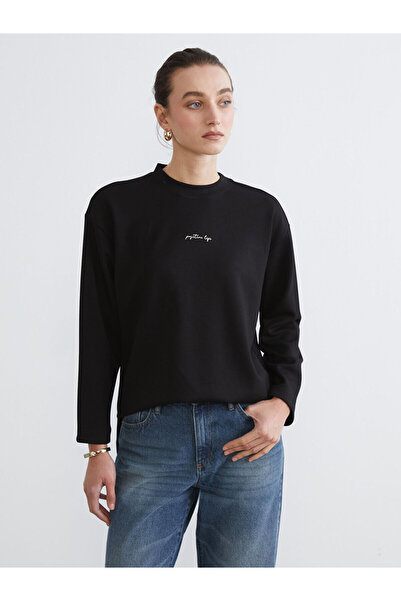 LC Waikiki Γυναικείο φούτερ με κέντημα με λαιμόκοψη Vision New Season