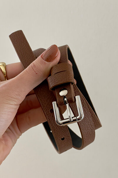 Radino Collection Curea subțire din piele artificială pentru femei – cu cataramă metalică minimă, elegantă și potrivită pentru purtarea zilnică