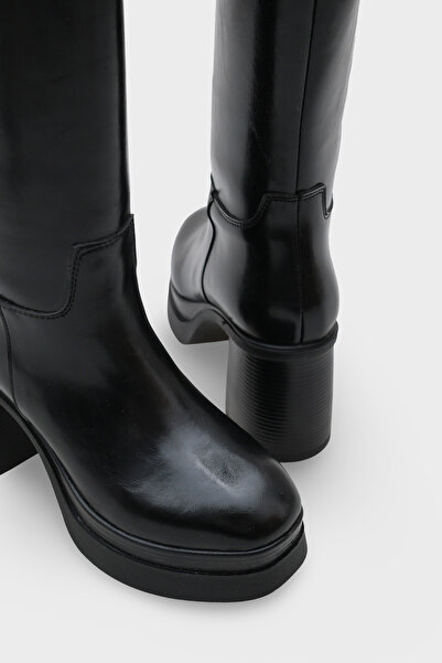 Capone Outfitters Γυναικείες μπότες με στρογγυλό τακούνι