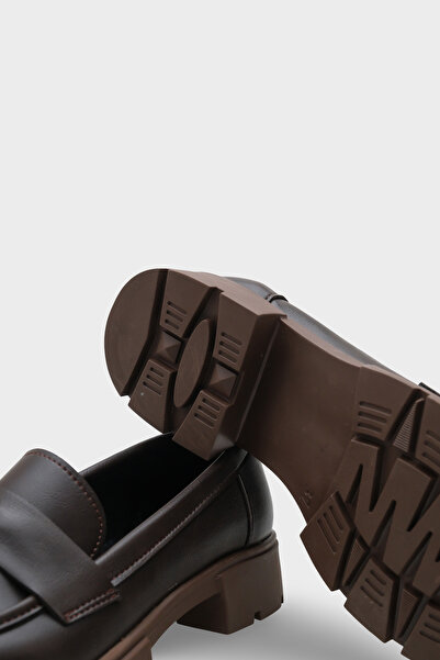 Capone Outfitters Elga Trak Tabanlı Püsküllü Kadın Loafer