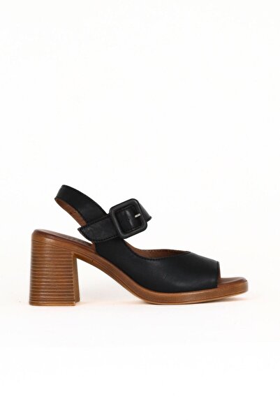 Bueno Shoes Μαύρα δερμάτινα γυναικεία πέδιλα με τακούνι 01we3701