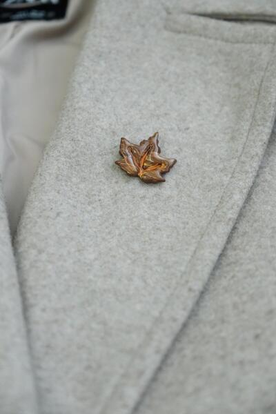 YAKA ART Gazel Yaprak Seramik Broş - Rozet - Yaka İğnesi