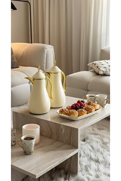 Generic A stylish and practical coffee and tea thermos set.