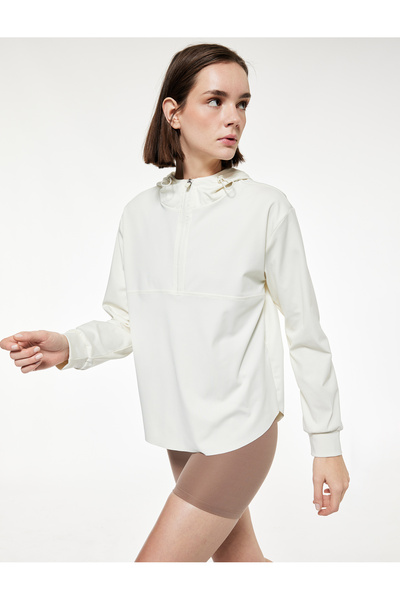 Koton Yarım Fermuarlı Kapüşonlu Oversize Spor Sweatshirt