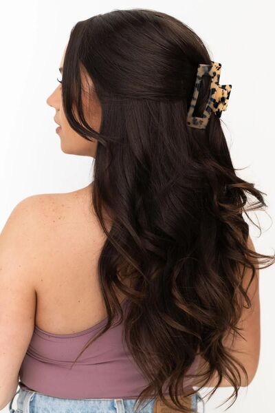 New Obsessions Ορθογώνια πολυτελής πόρπη με μεγάλο κούμπωμα