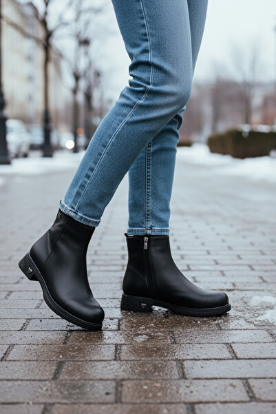 Y&D Shoes حذاء نسائي جديد للموسم 2025-2026 بسحاب أنيق للاستخدام اليومي أسود ا...