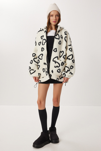 Lovelyİstanbul Плюшено палто с качулка Hooded Heart Oversized Plush Coat LCI0058 Екру