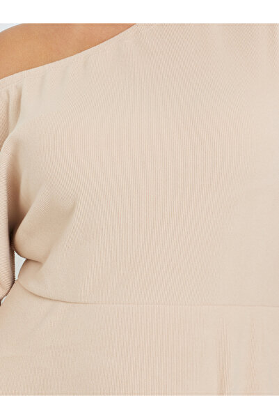 Styli Plus Size Asymmetric Neck Knit Maxi Dress