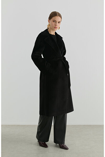 Fatma Atasoy Oversize Tay Tüyü Siyah Basic Kaban