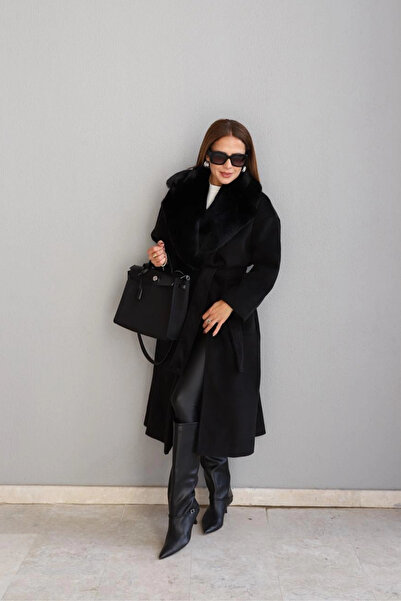 Purple by Banu Siyah Kürklü Kaban