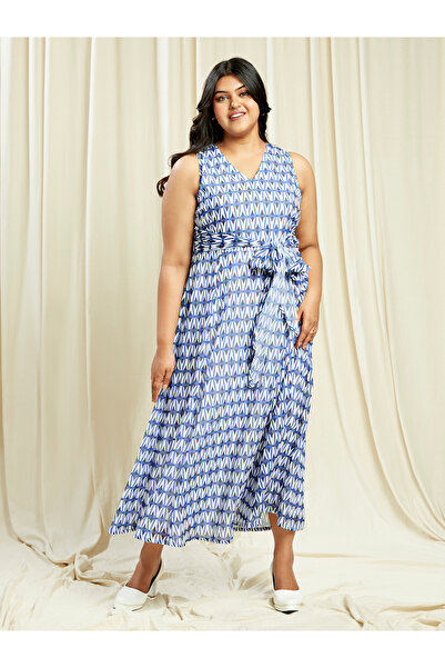 Globus By Styli Plus Size Blue Printed Sleeveless Maxi Dress