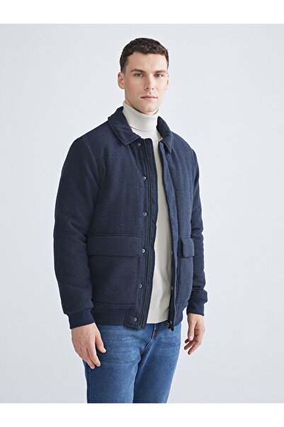 LC Waikiki LCWAIKIKI Classic Standart Kalıp Gömlek Yaka Kaşe Erkek Mont