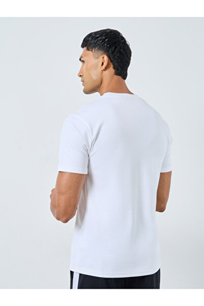 Styli Men Regular Fit Interlock T-Shirt with Badge Detail