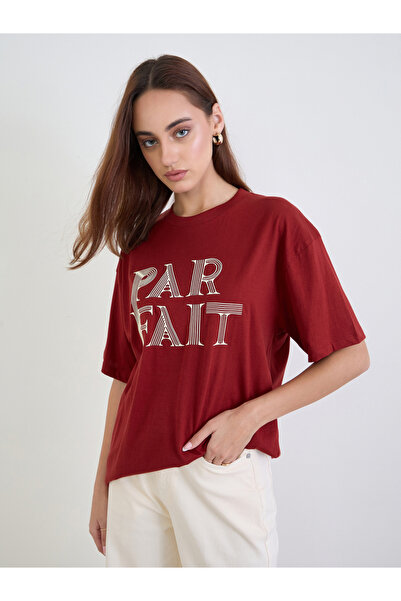 Styli Red Slogan Print Oversized T-Shirt