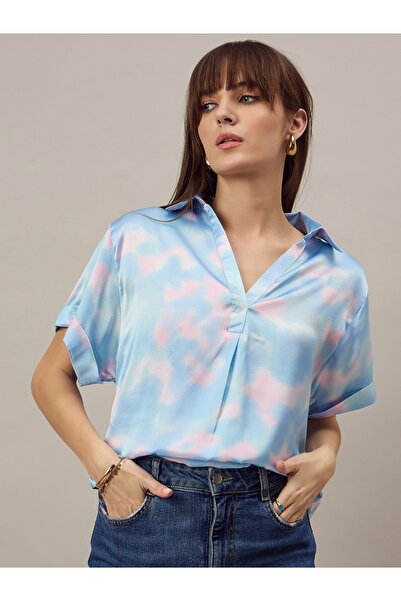 Kuwarii By Styli Blue Tie-Dye Print Relaxed Fit Top