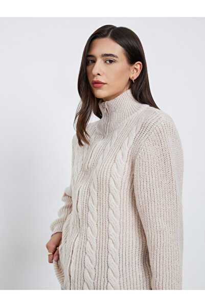 Styli Beige Chunky Cable Knit Zip-Up Sweater
