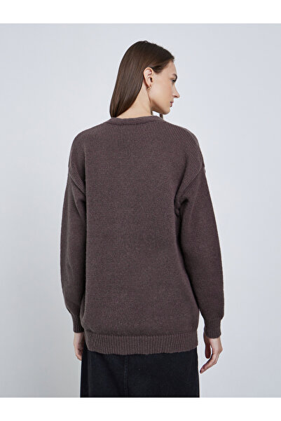 Styli Brown Oversized Knit Buttoned Cardigan