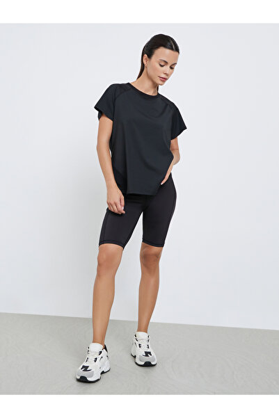 Styli Side Cut Mesh Insert Hem Loose Fit Top