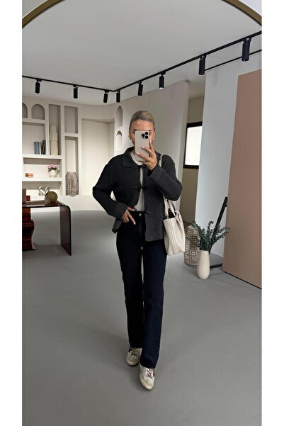 Sezgi Tekin Панталони от антрацит с прав крой от серията Premium