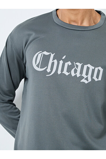 Take Two By Styli Men Grey Chicago Graphic Pullover Sweatshirt