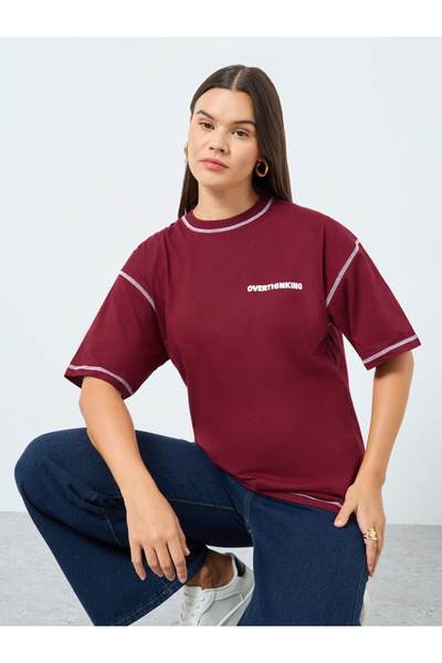 Styli Slogan Print Oversized T-Shirtâ€‹â€‹ with Overlock Stitch