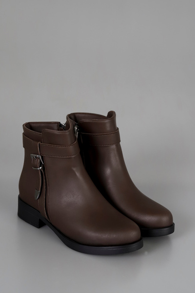 kajal ayakkabı Μπότες με φερμουάρ και λεπτομέρεια ζώνης BLN 492